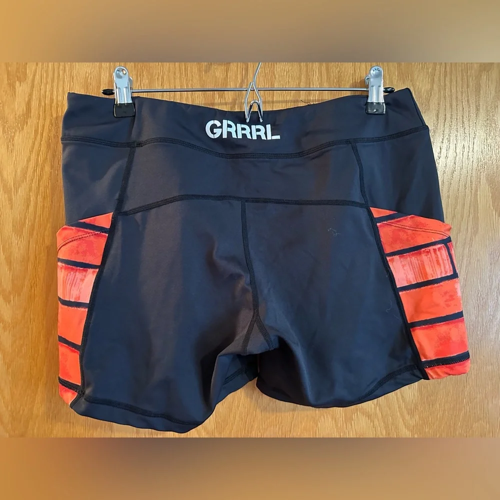 Grrrl Brickhouse Next Level Pocket Shorts size 14 - Picture 2 of 3